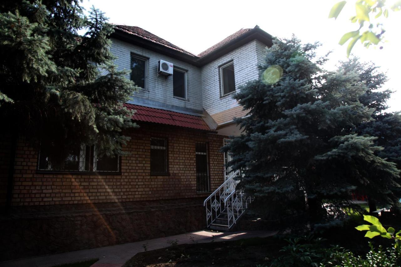 Гостевой Дом Шумкар Азия Guest House Shumkar Asia بيشكيك المظهر الخارجي الصورة